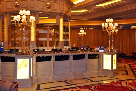 Backlit Onyx Panels on Oculus Bar Front Pedestals